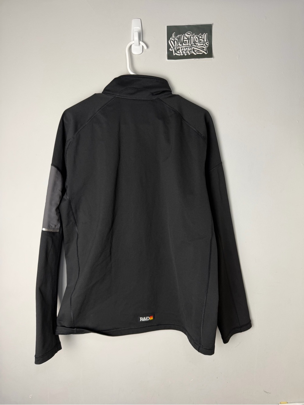 Peak Performance Zip Jacket - Picture 2 of 9